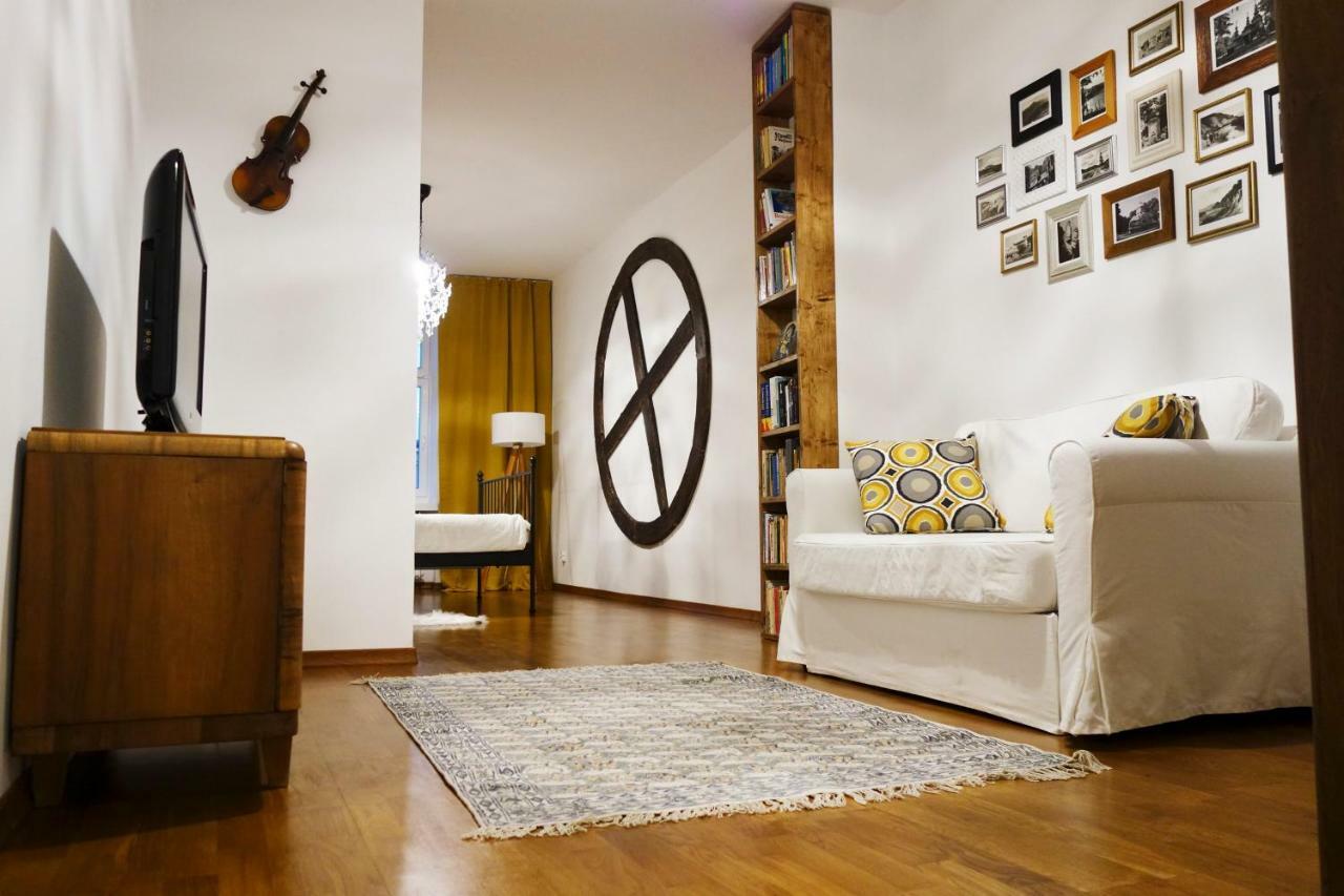 Apartament Skorpion Centrum 사노크 외부 사진